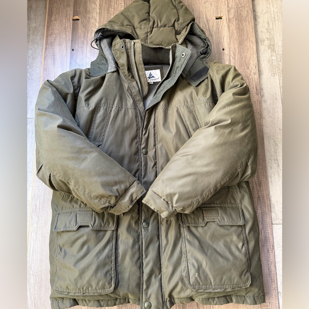 Misty Harbor Down Feathers Men's Olive Green Hooded Jacket Sz XL EUC